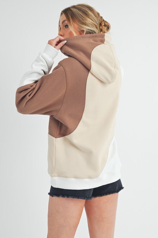 Cocoa Marshmallows Wavy Hoodie - KIOKO