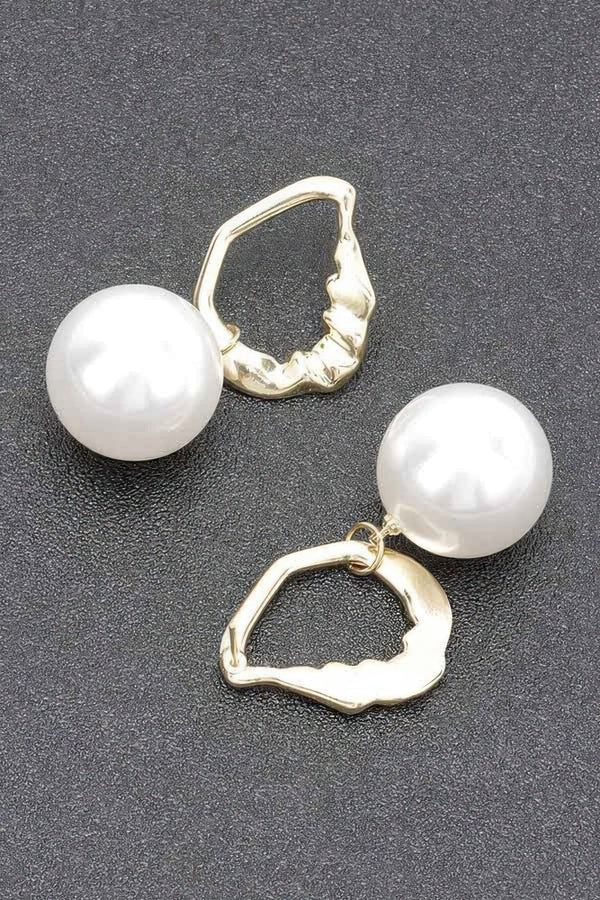Premium Problems Pearl Earrings - KIOKO