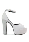 Stunt In Style Block Heeled Sandals - KIOKO