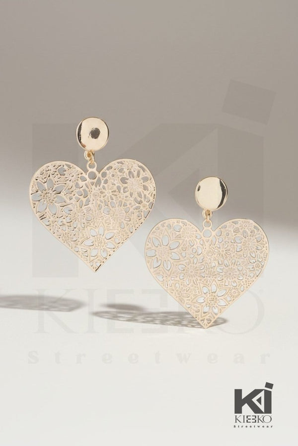 Stay Golden Flower Lace Heart Earrings - KIOKO